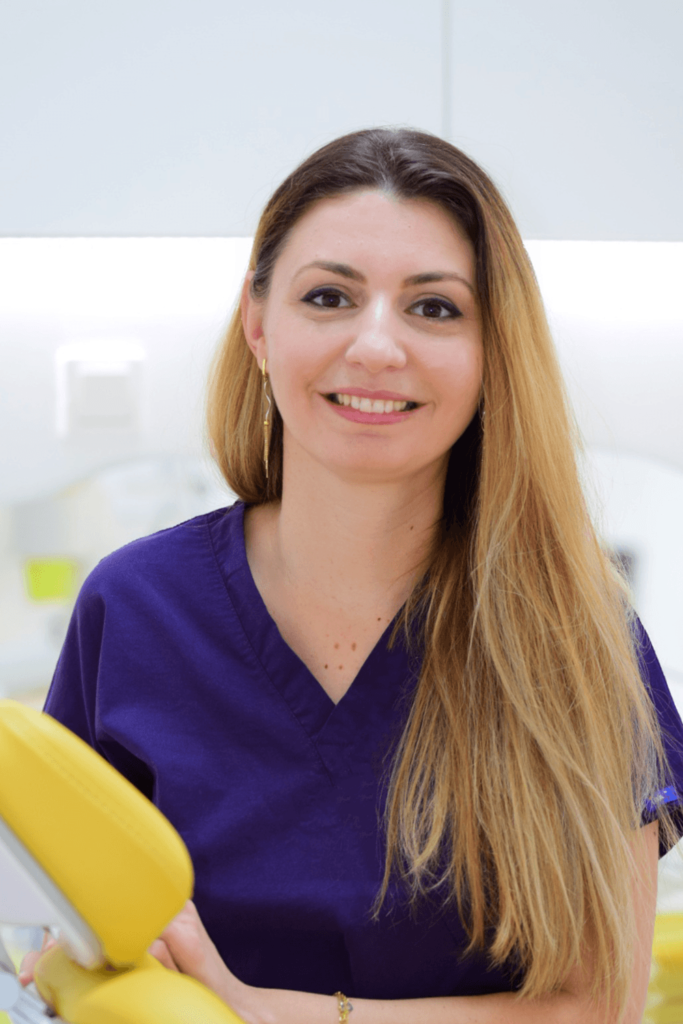Dr. Laura SĂFTOIU | Implantologie | LauraMED Craiova